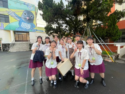 LINE_ALBUM_111-2高中部音樂比賽_230612_9.jpg