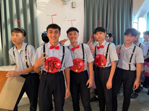 LINE_ALBUM_111-2高中部音樂比賽_230612_79.jpg