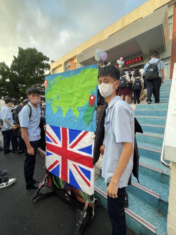 LINE_ALBUM_111-2高中部音樂比賽_230612_5.jpg