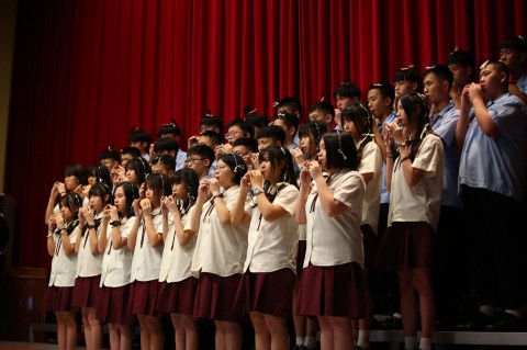 LINE_ALBUM_111-2高中部音樂比賽_230612_72.jpg