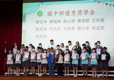 112-1校慶園遊會 (17).jpg