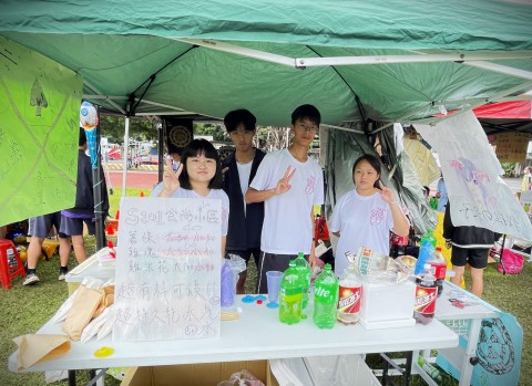 112-1校慶園遊會 (60).jpg