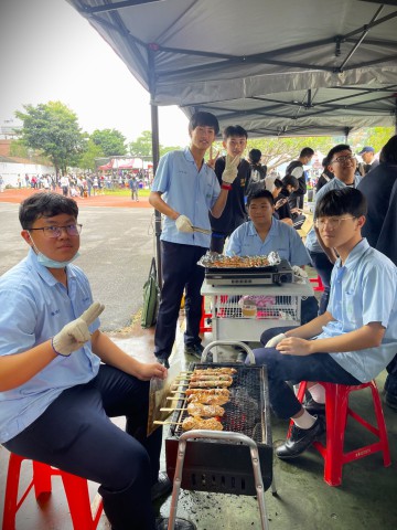 112-1校慶園遊會 (67).jpg