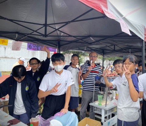 112-1校慶園遊會 (70).jpg