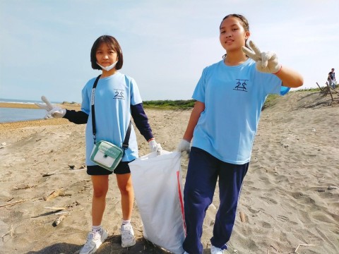 112-1國中部服務學習 (69).jpg