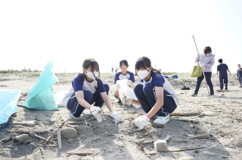 112-1國中部服務學習 (37).jpg
