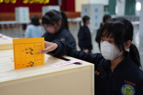 111-2模範生及學生會長選舉活動 (58).jpg