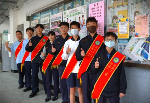 111-2模範生及學生會長選舉活動 (78).jpg