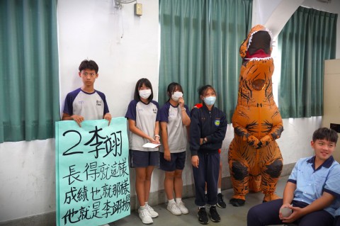 111-2模範生及學生會長選舉活動 (9).jpg