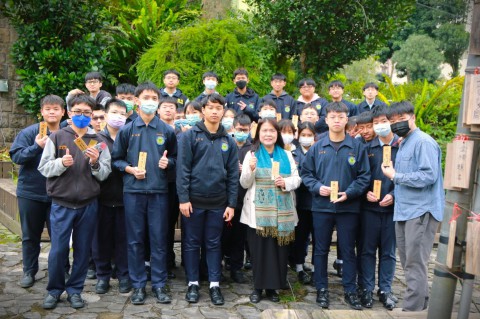 112-1高三學測祈福掛牌奉茶 (58).jpg