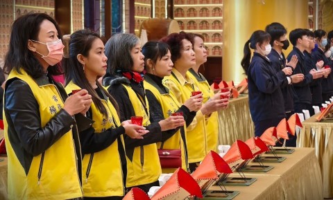 112-1高三學測祈福掛牌奉茶 (17).jpg