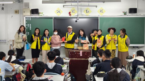 112-1高三學測祈福掛牌奉茶 (62).jpg