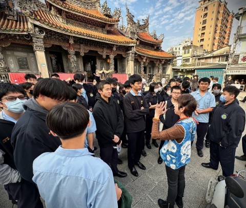 112寒輔國一文化采風之旅 (40).jpg