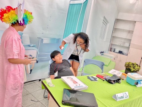 LINE_ALBUM_辭修2024年暑期ESL第一週_240802_7.jpg