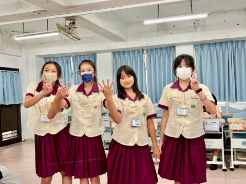 LINE_ALBUM_辭修中學第六天下午班_240809_60.jpg