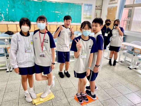 LINE_ALBUM_辭修中學第六天早上班_240809_23.jpg