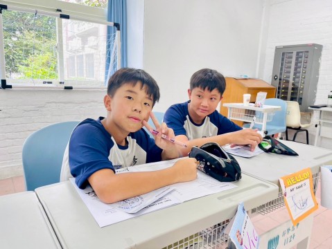 LINE_ALBUM_辭修中學第六天早上班_240809_56.jpg