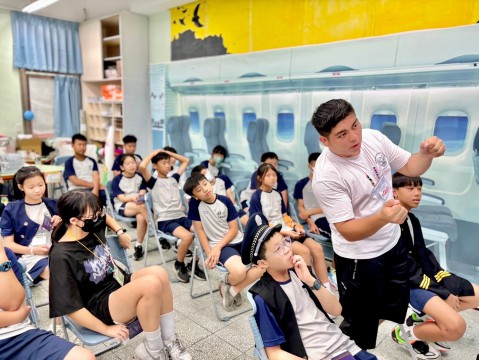 LINE_ALBUM_辭修中學第六天早上班_240809_48.jpg