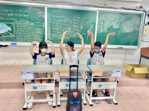 LINE_ALBUM_辭修中學第六天下午班_240809_34.jpg