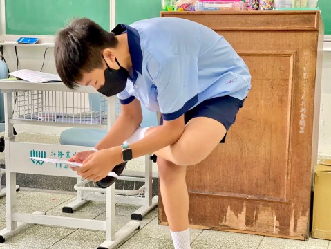 LINE_ALBUM_辭修中學第六天下午班_240809_11.jpg