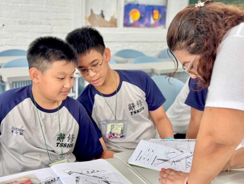 LINE_ALBUM_辭修中學第六天早上班_240809_38.jpg