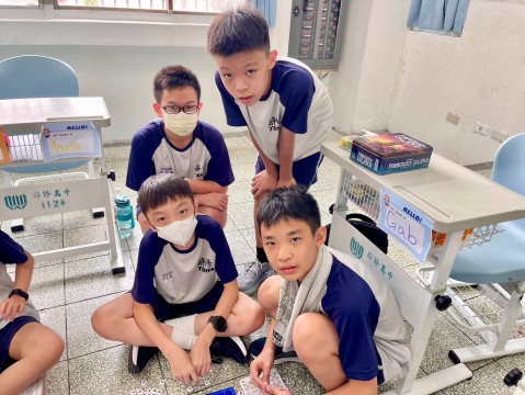 LINE_ALBUM_辭修中學第六天早上班_240809_21.jpg
