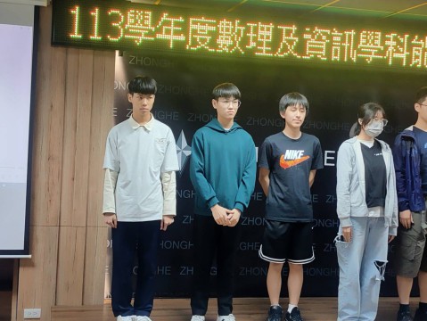 532951_0.jpg